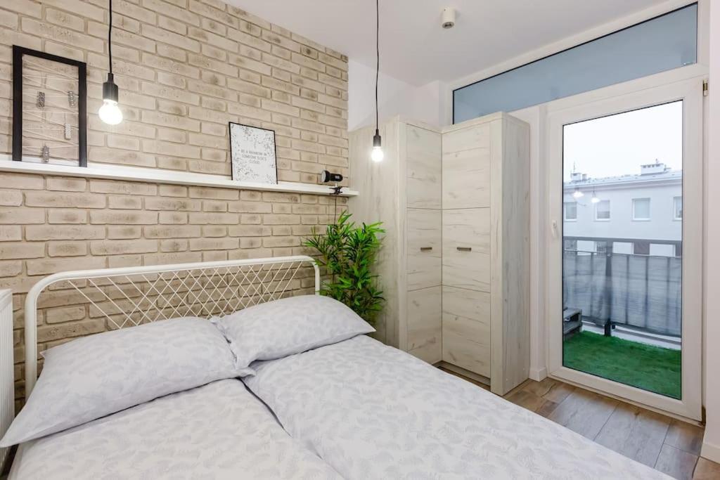 Nowoczesny Apartament W Sercu Mokotowa Warschau Exterior foto